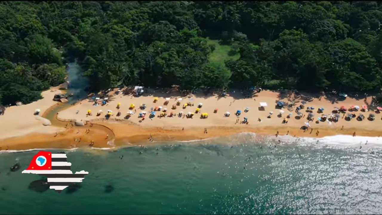 Descubra um roteiro de 2 dias na incrível Ilhabela em São Paulo com a deslumbrante Praia de Castelhanos