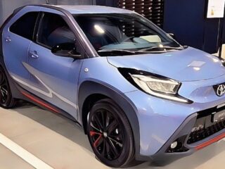 Toyota apresenta o novo AYGO X Cross 2024, SUV consome 21.8 km/l em ciclo misto e vira pedra no sapato do BYD Seagull