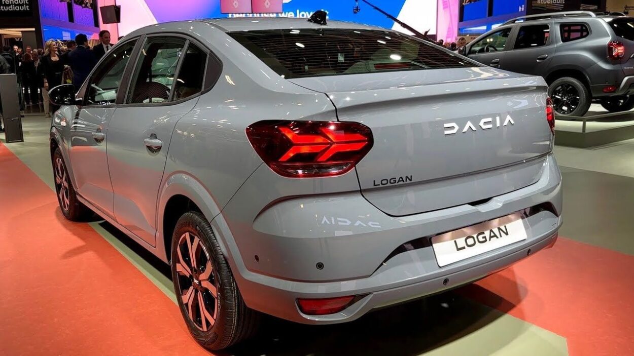 Conheça o novo Renault Logan 2024, modelo que já fez sucesso no Brasil