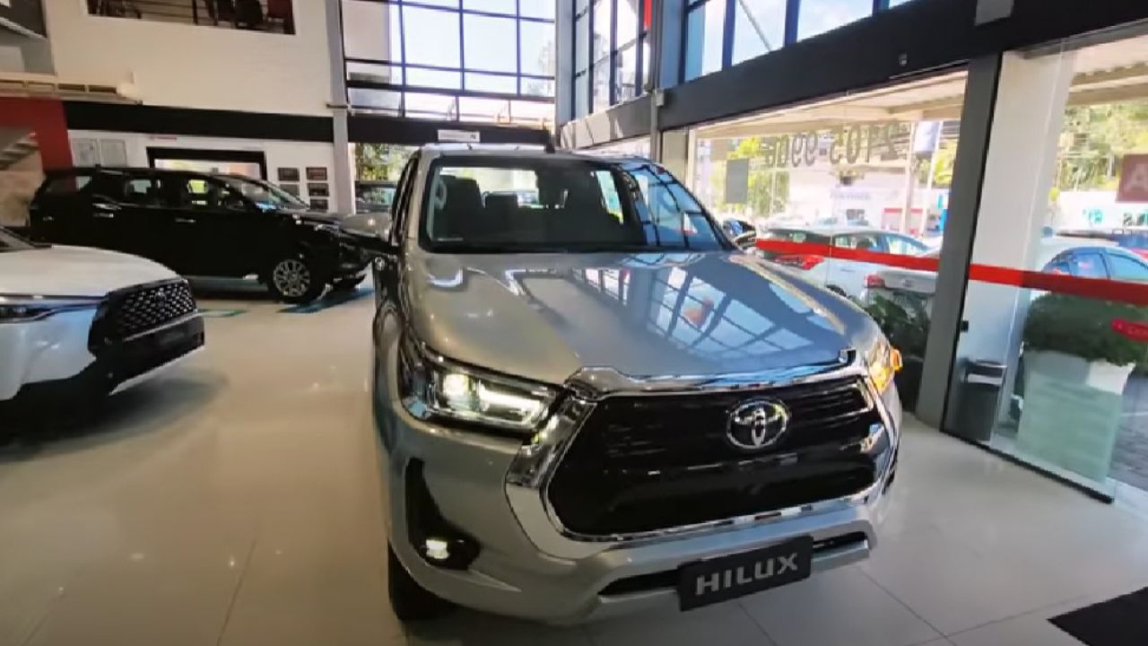 Toyota Hilux SRX Plus: uma lenda mais robusta vale o investimento extra?