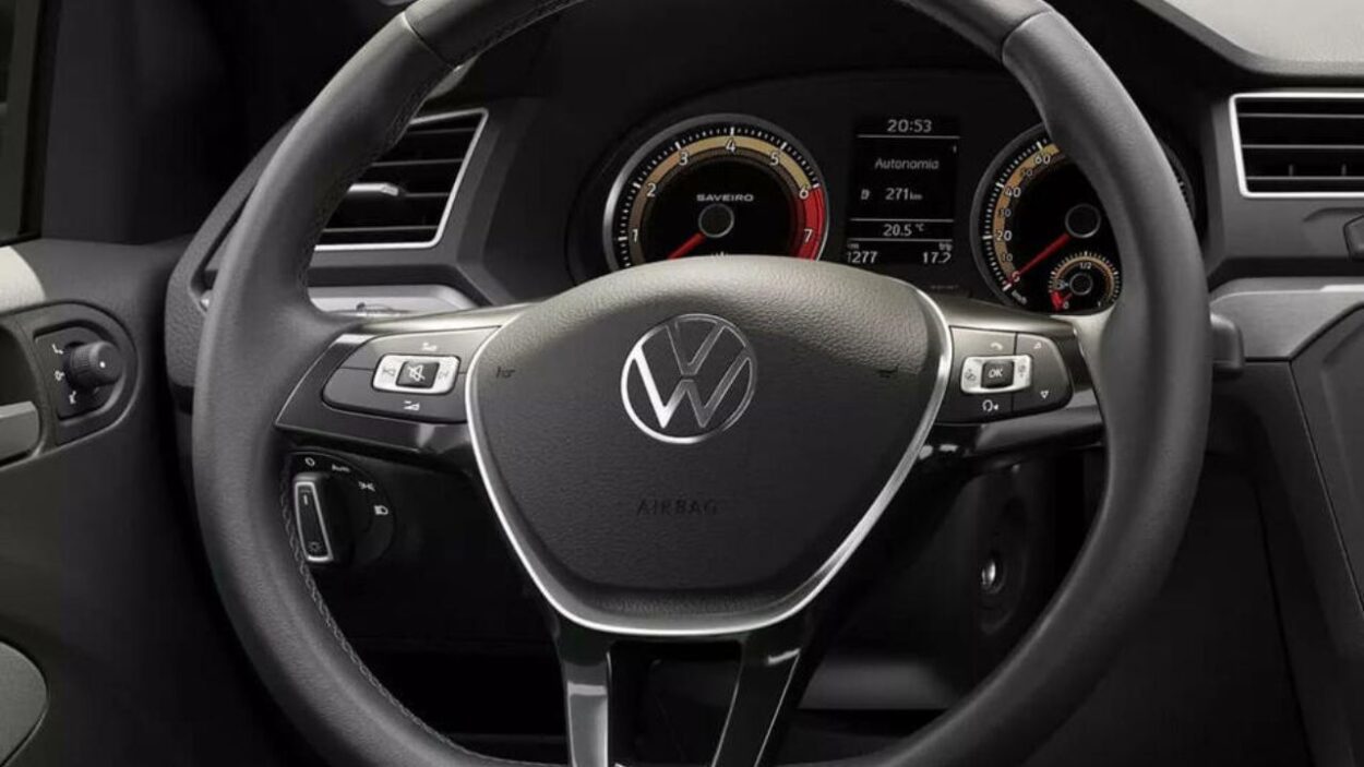 Volkswagen Saveiro 2024 supera Fiat Strada em versatilidade e custo-benefício